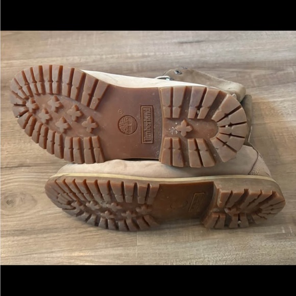 Timberland Brown and Tan Lace-Up Boots - Picture 3 of 4